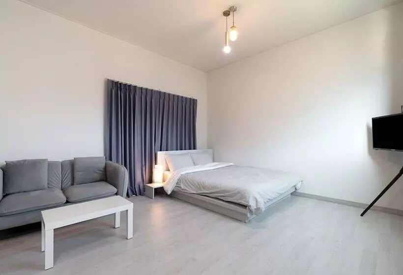 Majatalo Namhae Seven House
