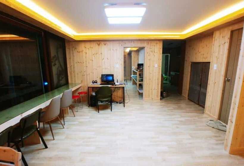Yangyang Haeoreum Pension