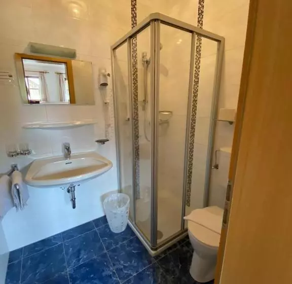 Retkeilymaja Gasthof Pension Kleinhenner