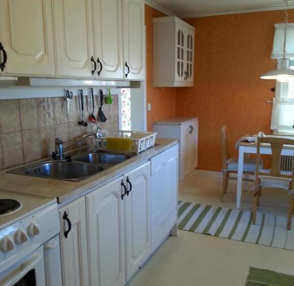 Ateljé Vävglädje Butik Bed & Breakfast