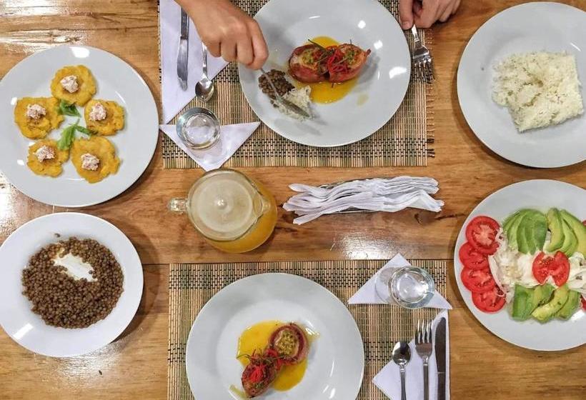 Отель Grand Amazon Lodge And Tours All Inclusive