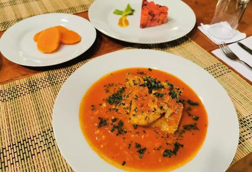 Hotelli Grand Amazon Lodge And Tours   All Inclusive