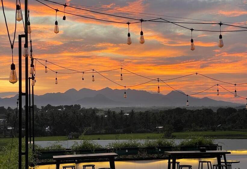 בית מלון כפרי Kaloka Airport