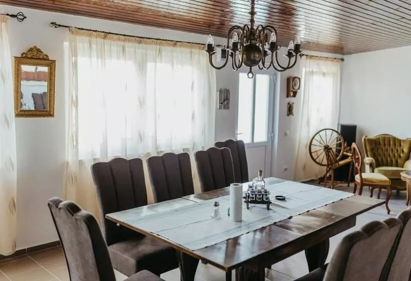 Majatalo Casa Dan & Lili