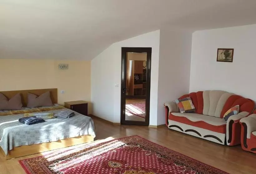 ペンション Casa Galu