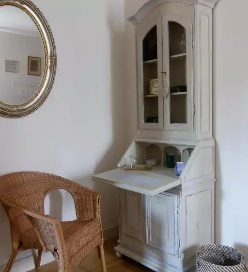 ベッドアンドブレックファースト Bois De Cadène