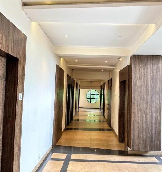 호텔 Hill View Nalasopara