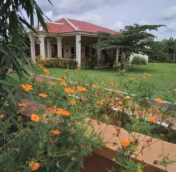 Koh Ker Hotel And Restaurant