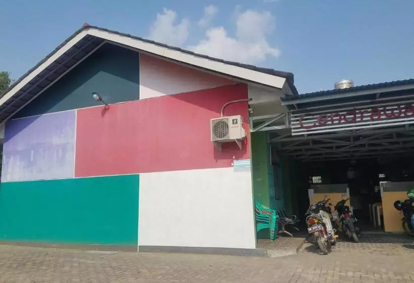 Majatalo Cendrawasih Syariah Homestay