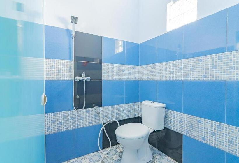 פנסיון Reddoorz Syariah @ Tambak Mekar Street Subang