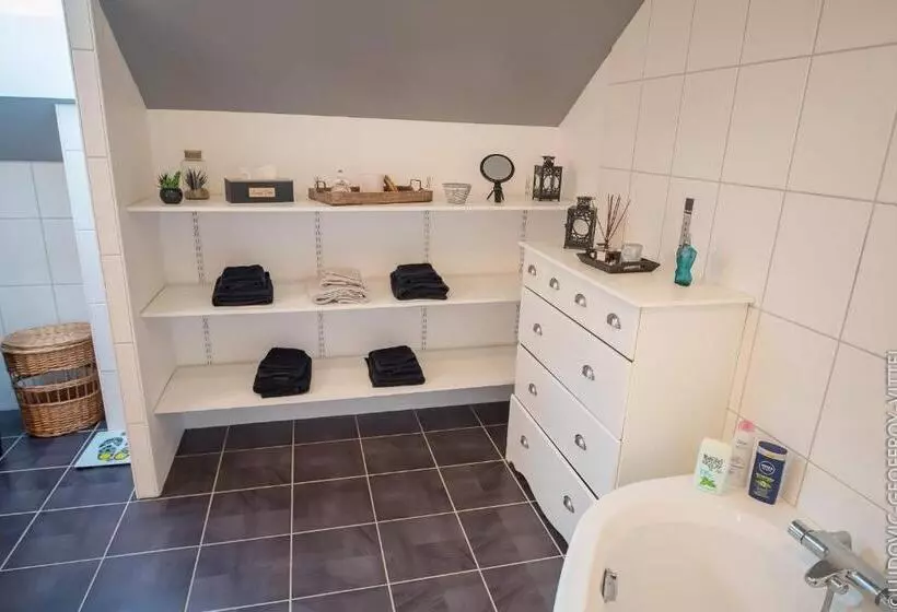 ベッドアンドブレックファースト Le Nid D Alex Spa   Rando