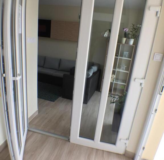 مبيت وإفطار Patavár Panzió étterem