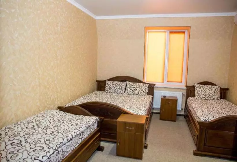 ホテル готель гайсин ресторан