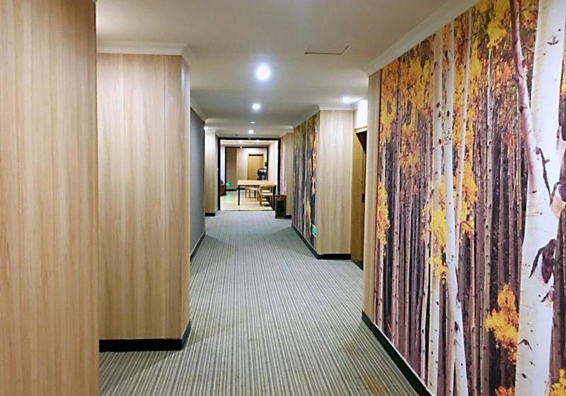 Jun Hotels Chongqing Yubei District Jiangbei International Airport Airport Plaza