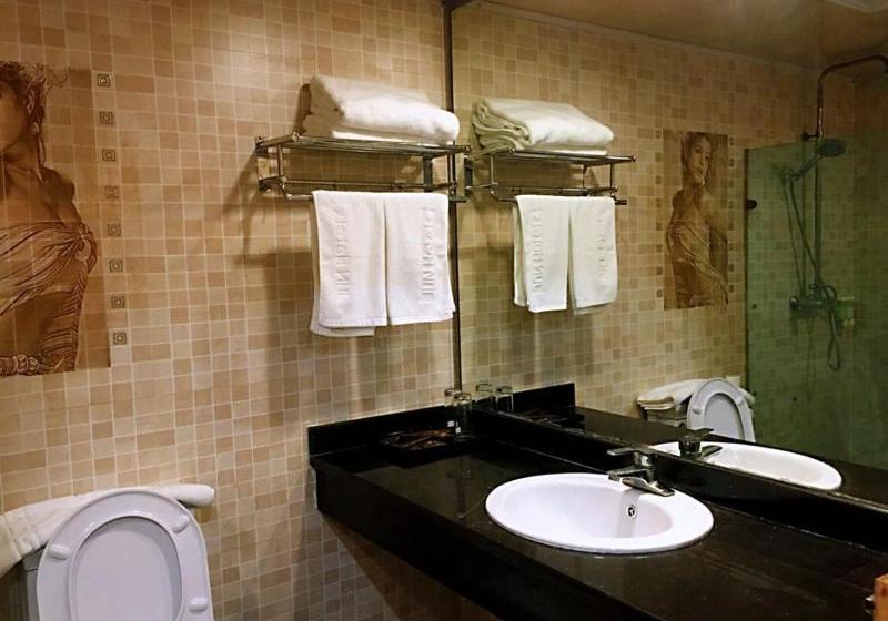 Jun Hotels Chongqing Yubei District Jiangbei International Airport Airport Plaza