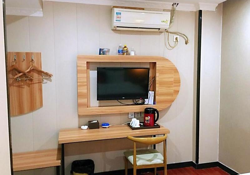 Jun Hotels Chongqing Yubei District Jiangbei International Airport Airport Plaza