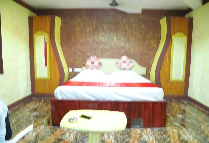 Hotel Navagiraga Resorts &