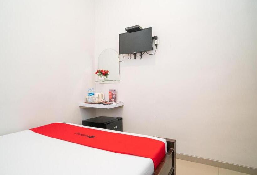 בית מלון כפרי Reddoorz Plus At Merr Rungkut Jl Gunung Anyar