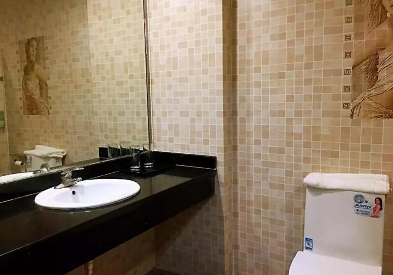 Jun Hotels Chongqing Yubei District Jiangbei International Airport Airport Plaza