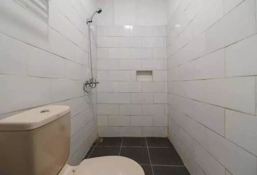 ペンション Jotel Guest House Mitra Reddoorz