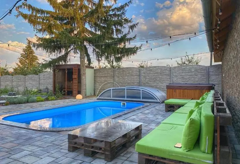 Majatalo Madison Ranch