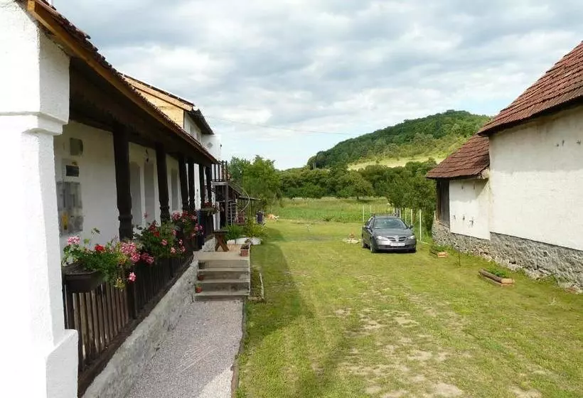 Majatalo Mi Ri Balance Vendégház