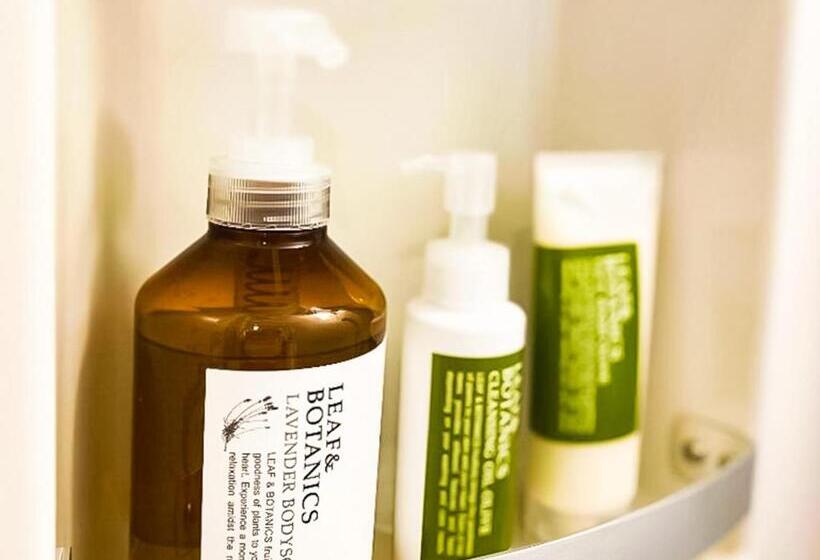 ペンション The Room