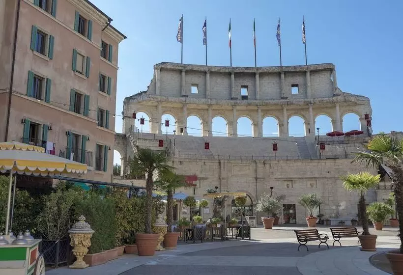 4 Sterne Superior Erlebnishotel Colosseo, Europa Park Freizeitpark & Erlebnis Resort