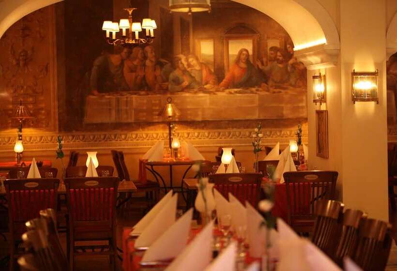 4 Sterne Superior Erlebnishotel Colosseo, Europa Park Freizeitpark & Erlebnis Resort