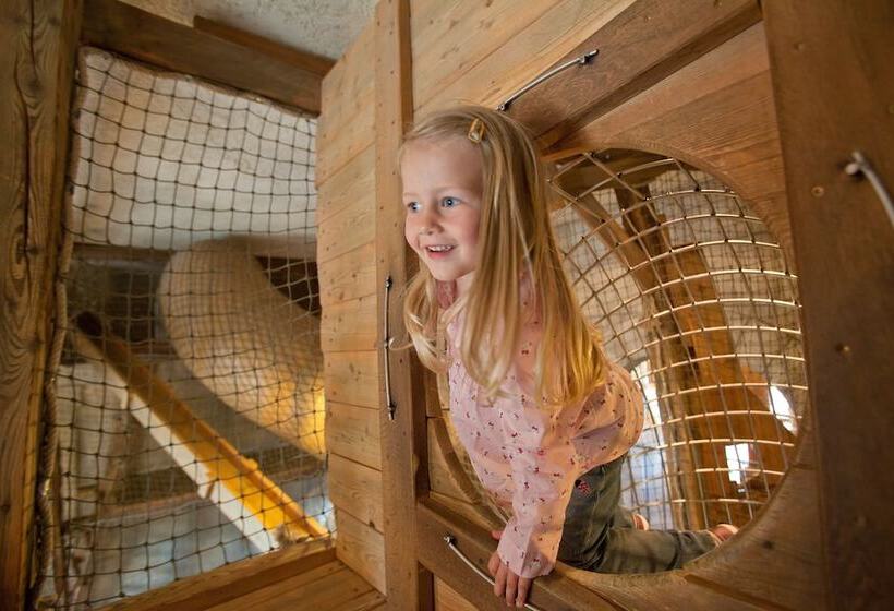 4 Sterne Superior Erlebnishotel Colosseo, Europa Park Freizeitpark & Erlebnis Resort