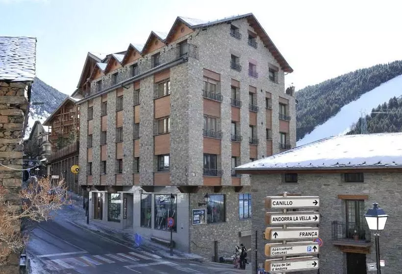 Apartaments Turistics Pirineu