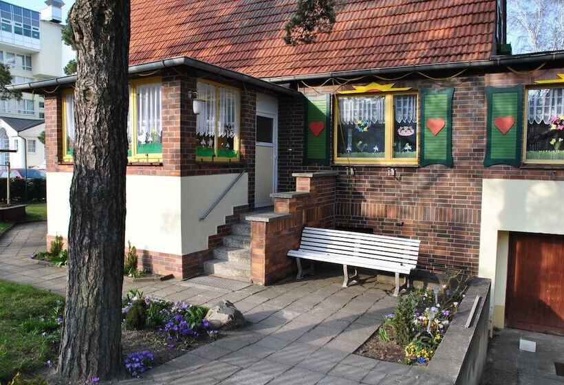 בית מלון כפרי Arkona Strand