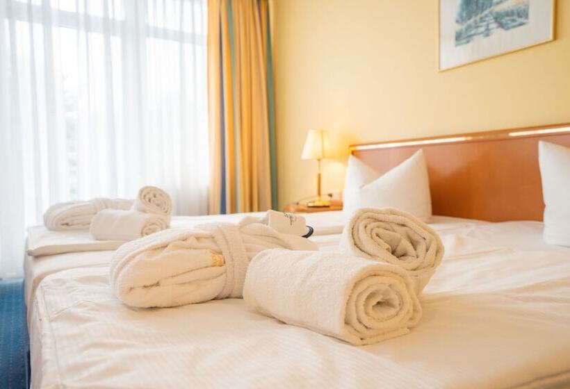 בית מלון כפרי Arkona Strand