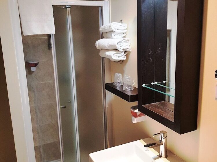 فندق Auberge De La Baie