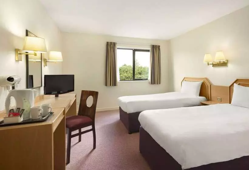 Otel Super 8 By Wyndham Durham