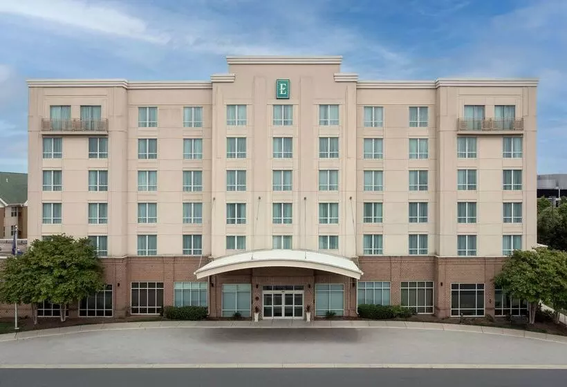 هتل Embassy Suites By Hilton Dulles North Loudoun