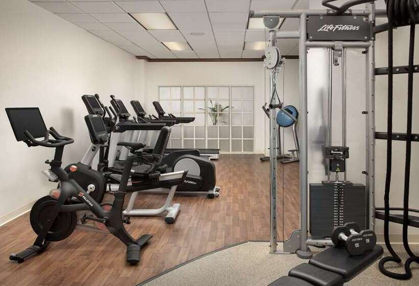 فندق Embassy Suites By Hilton Dulles North Loudoun