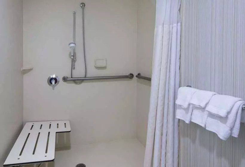 هتل Hilton Garden Inn Macon / Mercer University