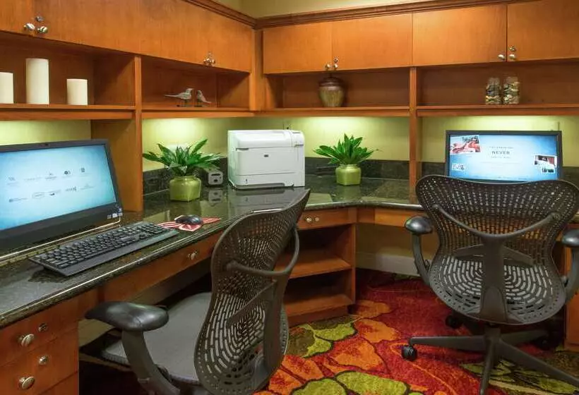 هتل Hilton Garden Inn Macon / Mercer University