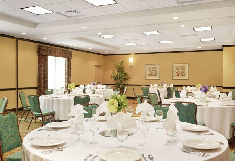 فندق Hilton Garden Inn Warner Robins