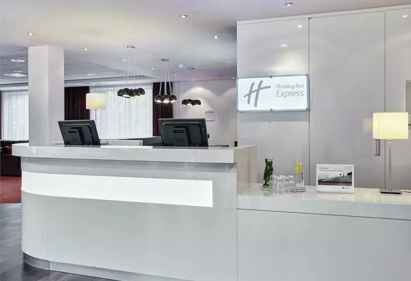 ホテル Holiday Inn Express Amsterdam   Schiphol, An Ihg