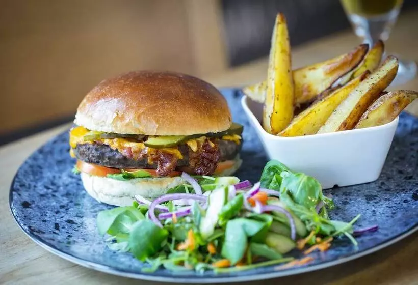 ホテル Holiday Inn Express Amsterdam   Schiphol, An Ihg