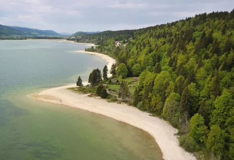 Отель Hôtel De Ville Le Sentier