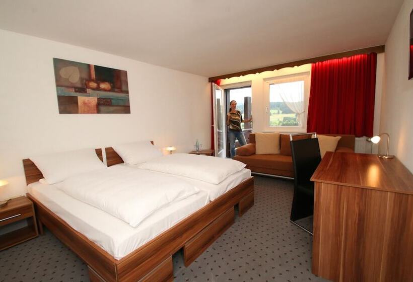 בית מלון כפרי Landgasthof Adler