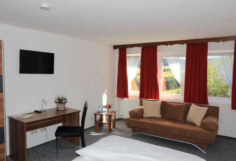 בית מלון כפרי Landgasthof Adler