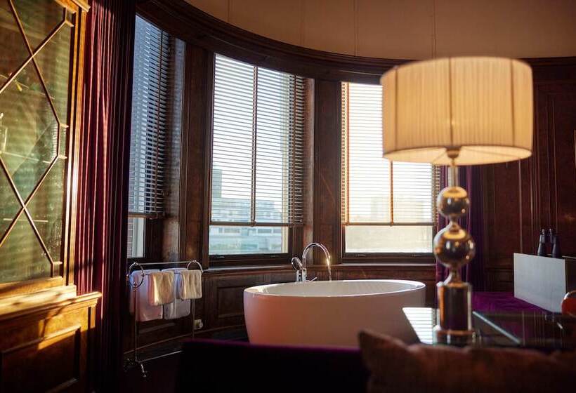 Hotel New York By Westcord