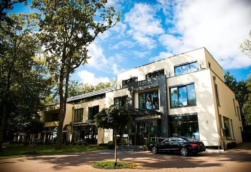 Relais & Châteaux Hotel Burg Schwarzenstein