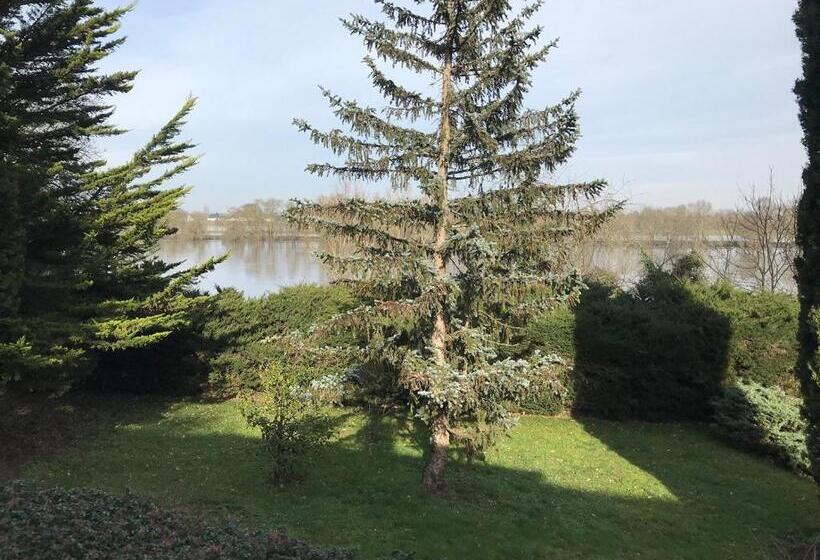 민박 Une Nuit Sur Loire