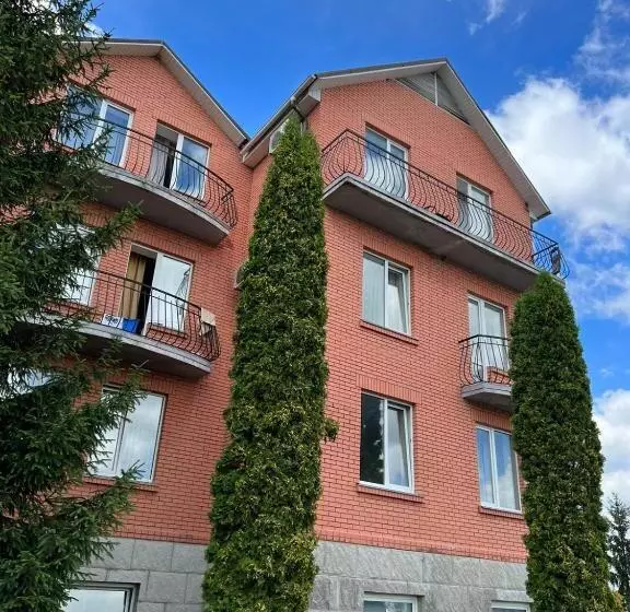 Hotelli готель ягодин