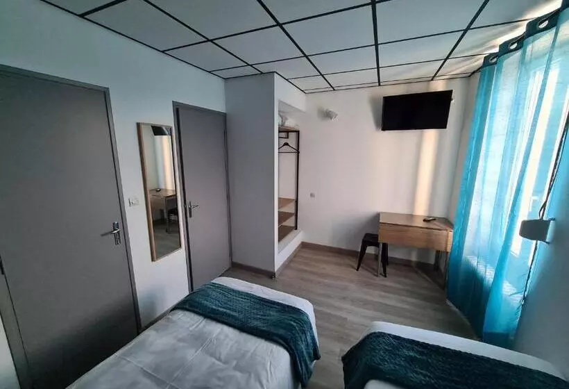 ホテル Berry Hôtel La Châtre